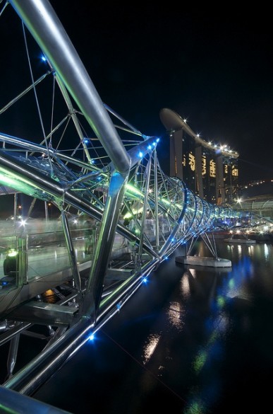 helix bridge singapour